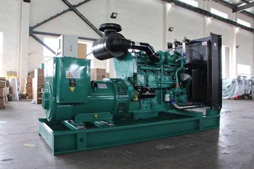 蕲春320kw康明斯柴油发电车出租组图片 蕲春320kw康明斯柴油发电车出租组图片